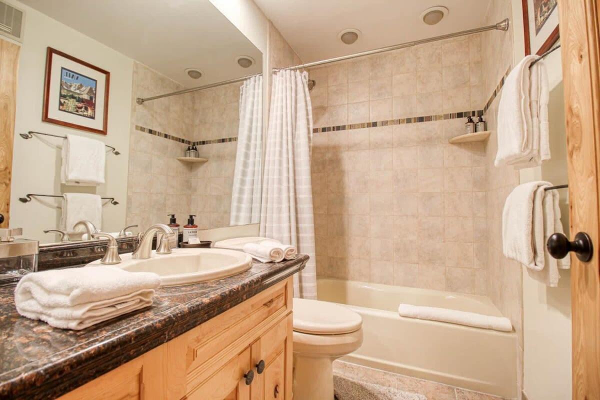 Unit 520 - 3Br Condo With Balcony Views آفون المظهر الخارجي الصورة
